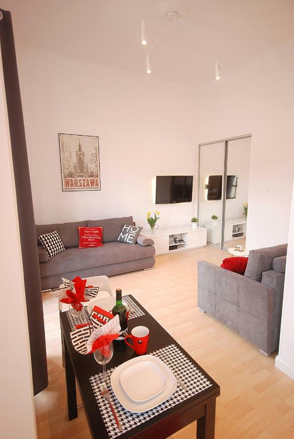 Nowy Apartament Wilcza Warszawa Exteriör bild
