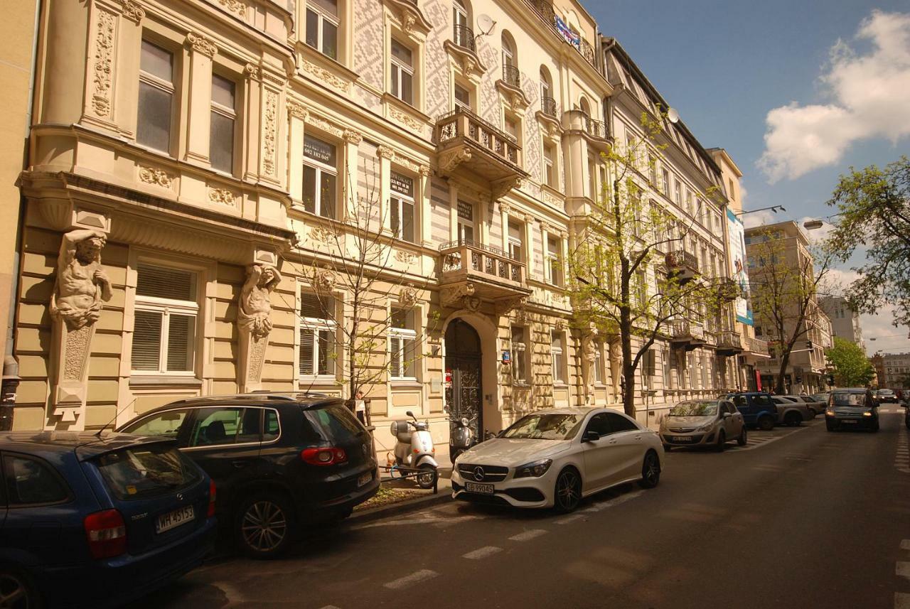 Nowy Apartament Wilcza Warszawa Exteriör bild