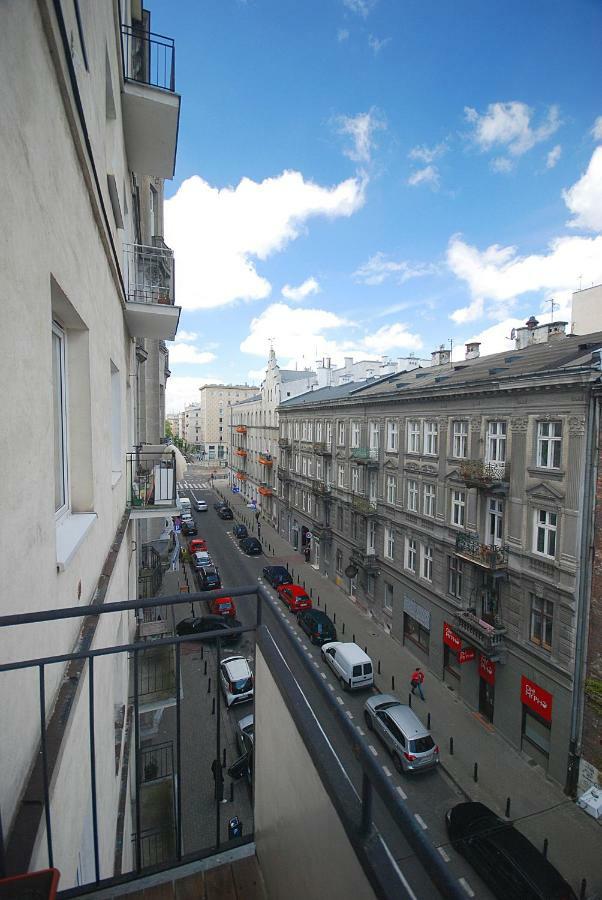 Nowy Apartament Wilcza Warszawa Exteriör bild
